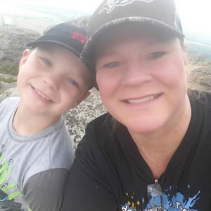 Meet your Posher, Lori